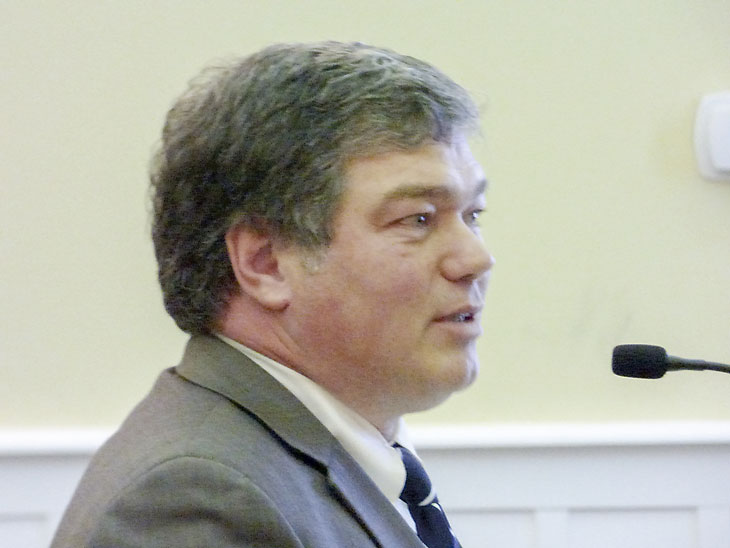 Neighbors complain about South Fayette rezoning