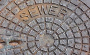 30-year-old Fayetteville sewer deal draws county...
