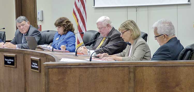 Sewer board objects, but Peachtree City Council ...