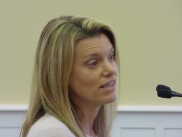 Fayetteville council split on microbrewery proposal