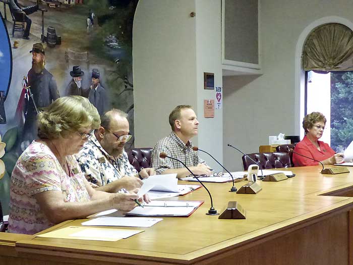 Tyrone looks for ways to build new town hall