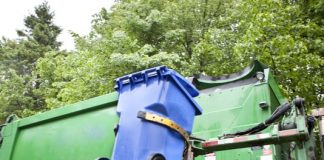 Curbside garbage pickup. Photo/Shutterstock.