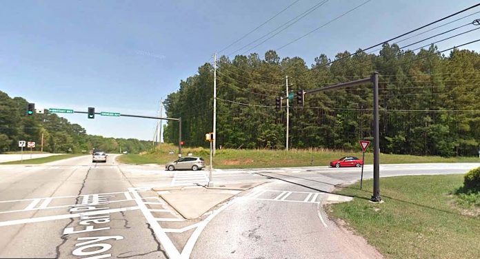 Google roadside view of Hwy. 54-Ebenezer Road intersection looking southeast at site of future office building.