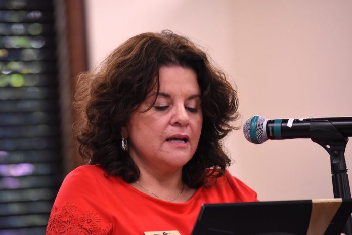 Mayor Vanessa Fleisch speaks at the July 16 City Council meeting. Photo/Cal Beverly.