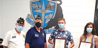 Left to right, Past Post Commander, Wayne Fowler, American Legion Post 50 Commander Mark Gelhardt, Student Zach Livsey, and then Mrs Goins (accepting for her daughter student Sarah Goins) on the right. Photo/Submitted.