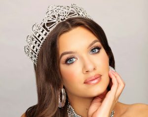 Liza Greenberg crowned Miss Georgia Teen USA 2021