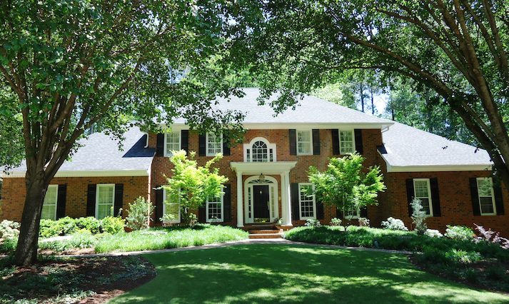 Garden Views: Curb Appeal Pizzazz