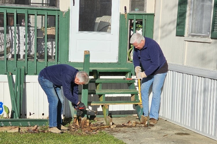 Fayette Senior Services Takes Steps Forward to H...