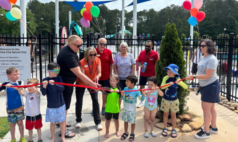Peachtree City Splash Pad Opens Early, Free of C...