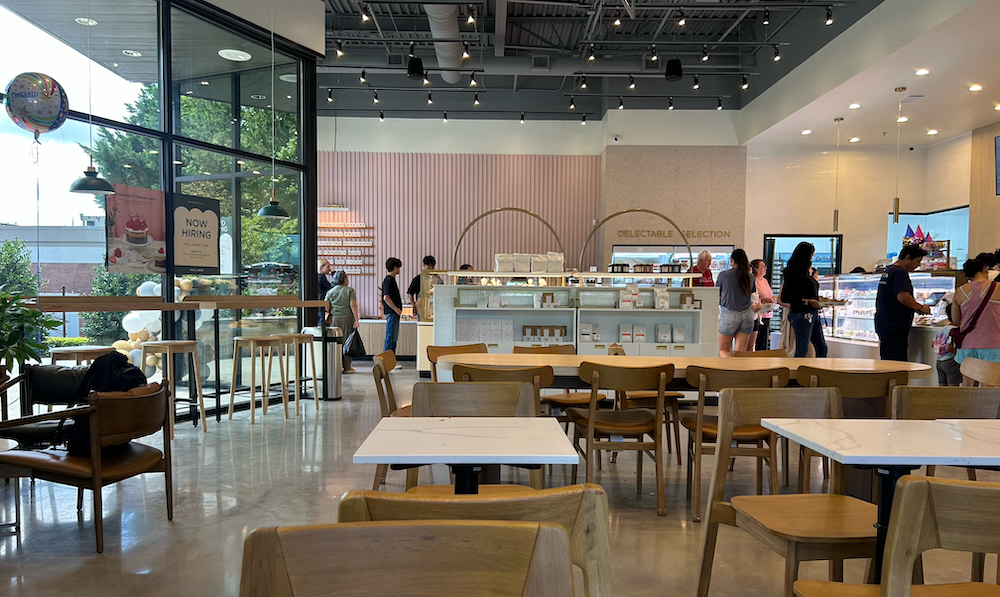 Unique New Tous Les Jours Bakery Celebrates Gran...