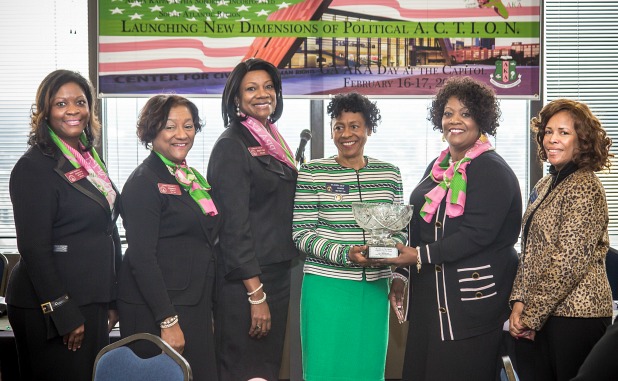 Seay’s service is honored by Alpha Kappa A...
