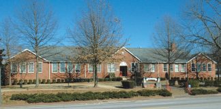 For the past 25 years, the now-old Fayetteville City Hall. File photo.