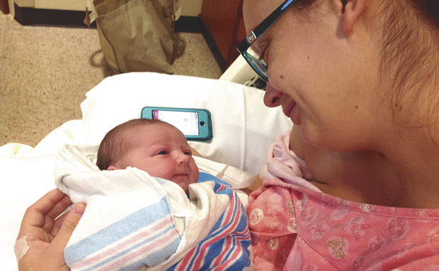 Charleston hurricane refugee gives birth to baby...