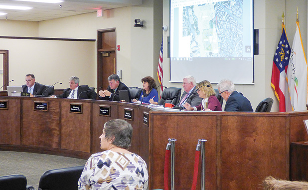 Council gives $79,000 in Christmas bonuses to al...