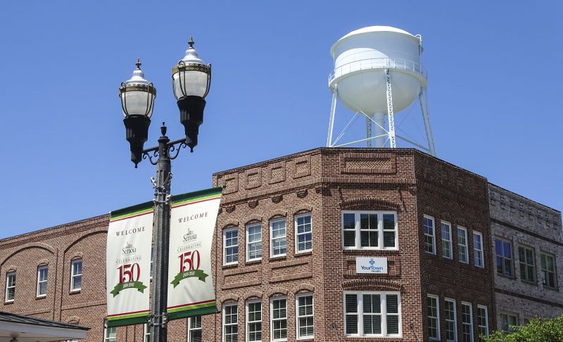 Senoia continues manager search